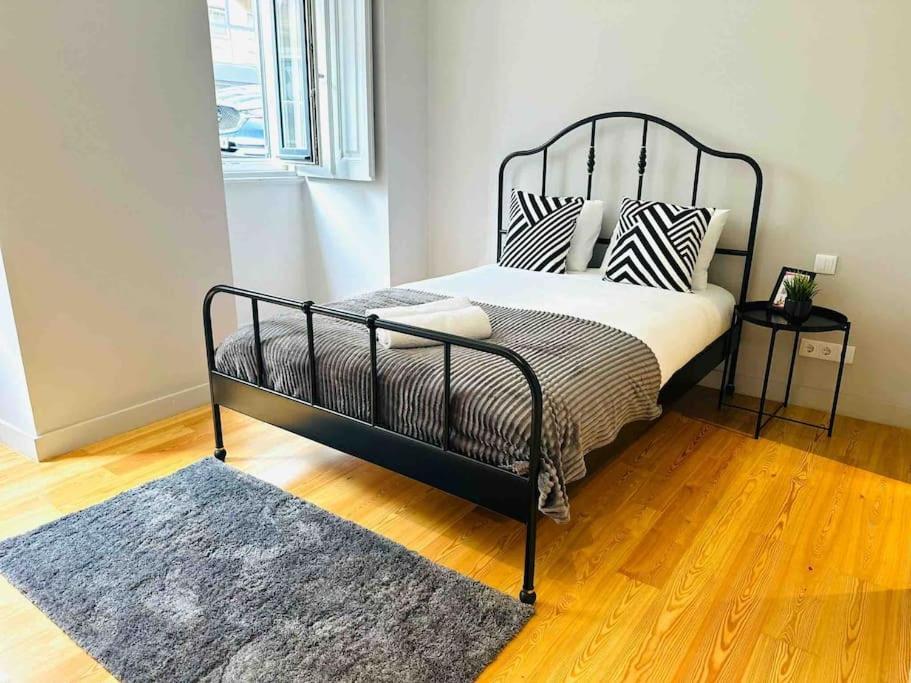 Lisbon Marques De Pombal Top Flat Great Locations City Center B Bagian luar foto
