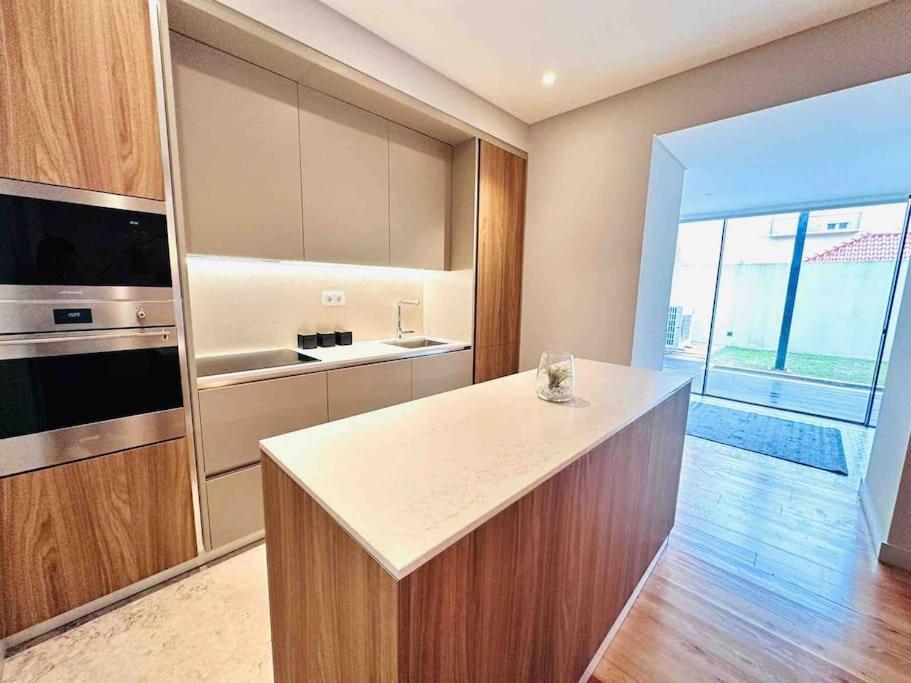 Lisbon Marques De Pombal Top Flat Great Locations City Center B Bagian luar foto