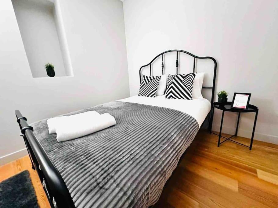 Lisbon Marques De Pombal Top Flat Great Locations City Center B Bagian luar foto
