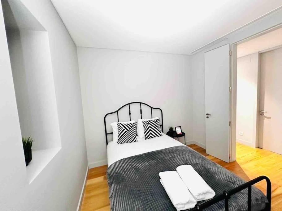 Lisbon Marques De Pombal Top Flat Great Locations City Center B Bagian luar foto