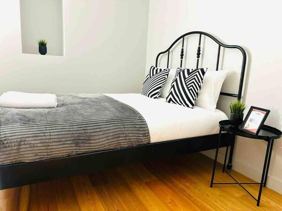 Lisbon Marques De Pombal Top Flat Great Locations City Center B Bagian luar foto